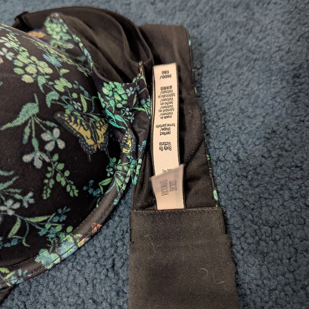 Victoria's Secret Black and Green Floral Bra